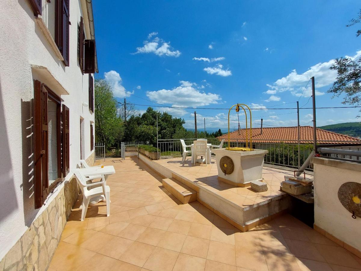 Apartments Ivan Čižići Eksteriør bilde