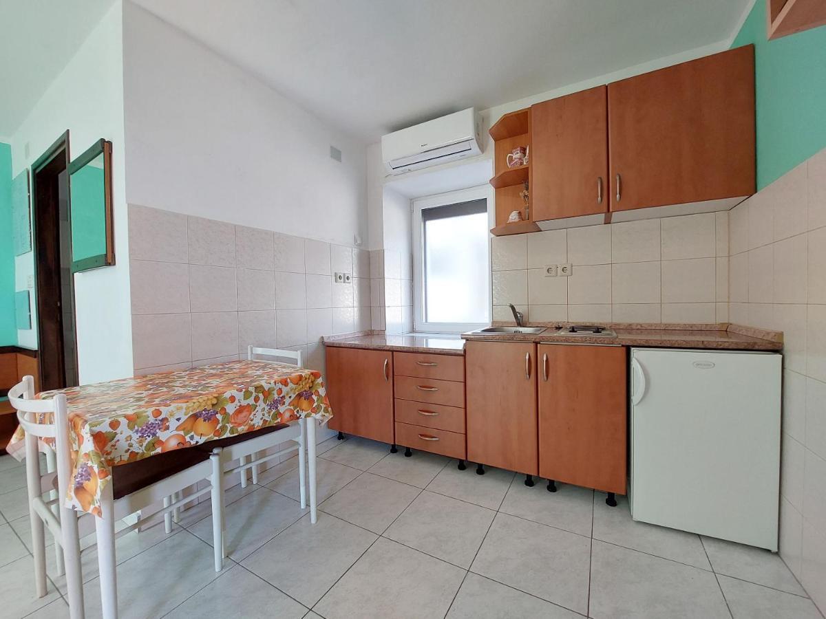 Apartments Ivan Čižići Eksteriør bilde