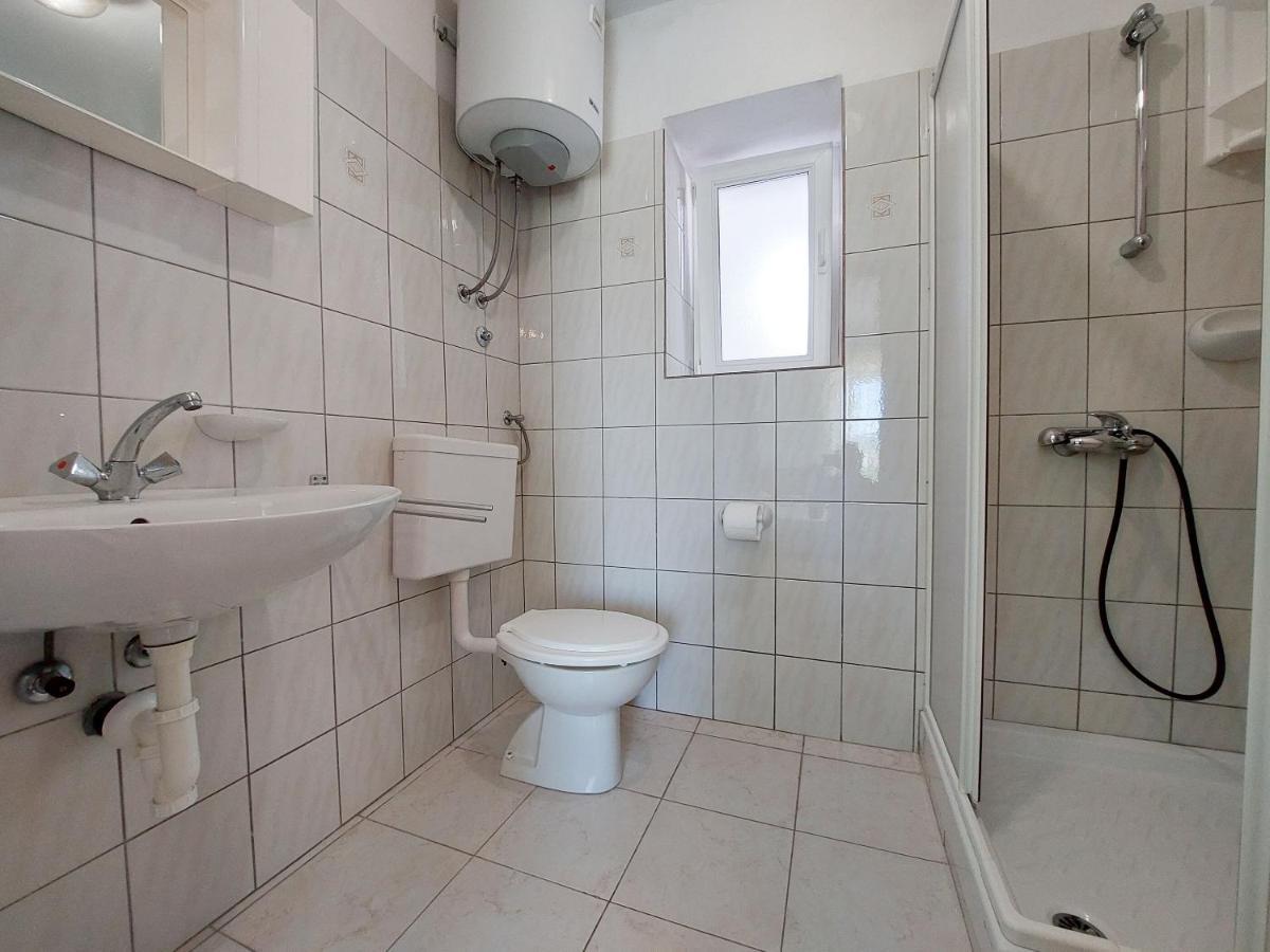 Apartments Ivan Čižići Eksteriør bilde