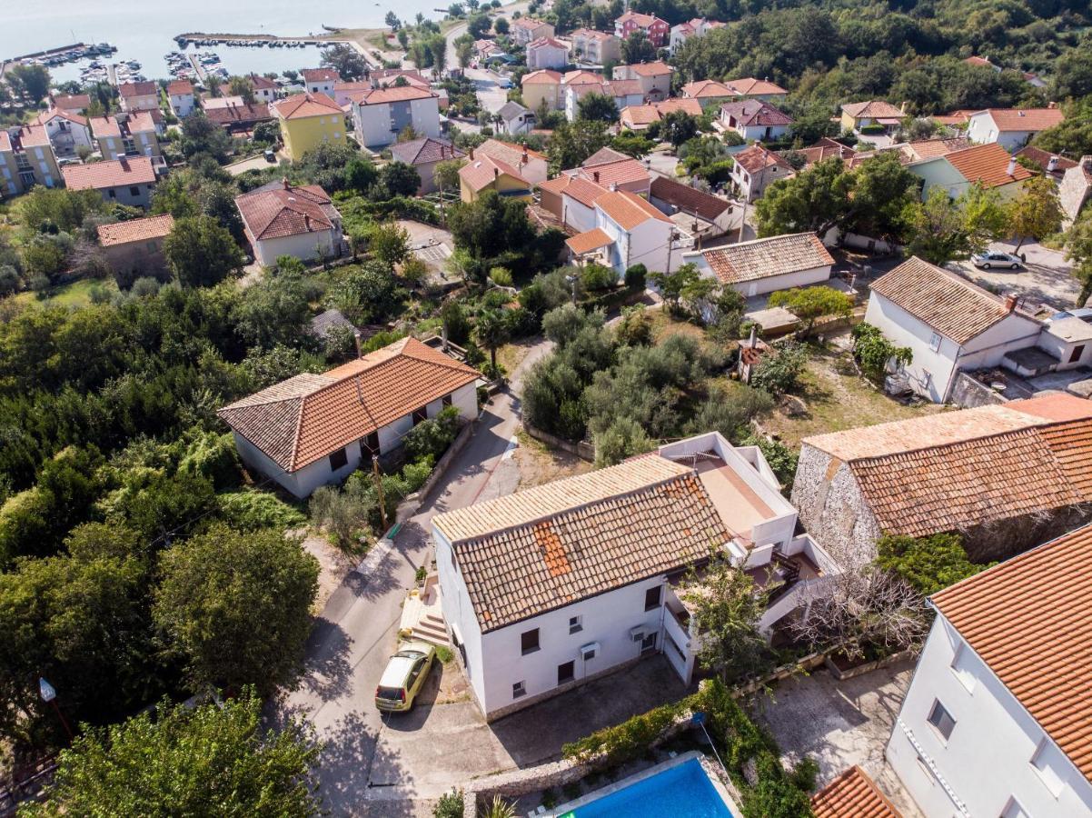 Apartments Ivan Čižići Eksteriør bilde
