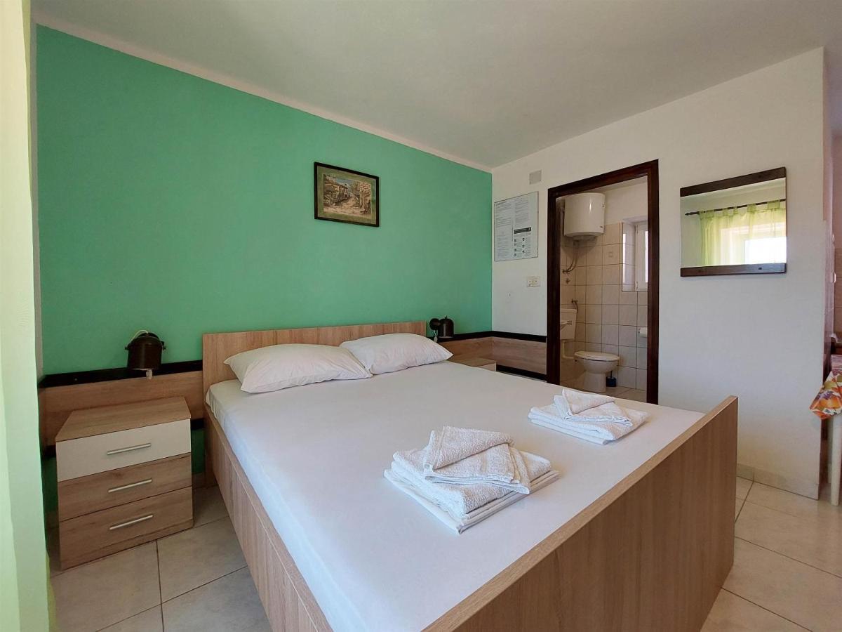 Apartments Ivan Čižići Eksteriør bilde